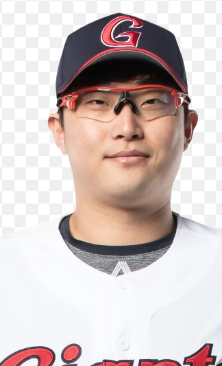 박세웅.png